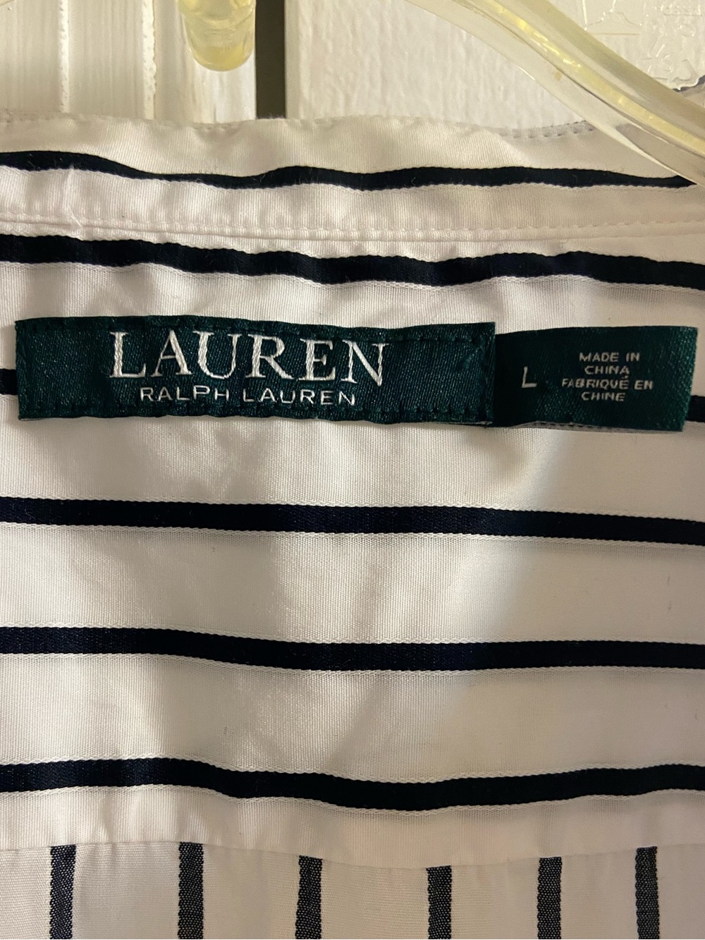 Lauren Ralph Lauren Striped V-Neck Bell Sleeve Crochet Lace Hem Top L - Picture 6 of 7